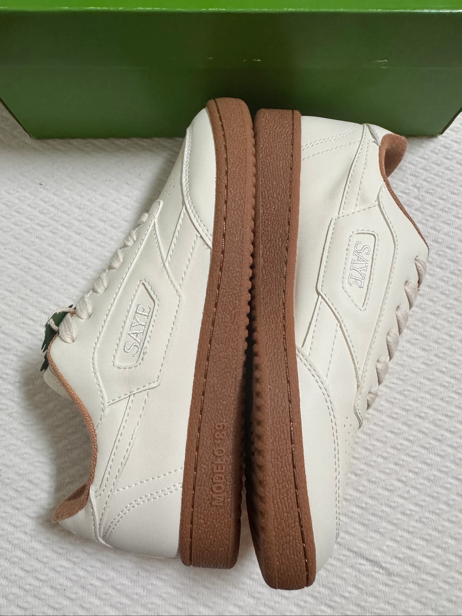 Saye Vegan Caramel Sneakers 37 – photo 5